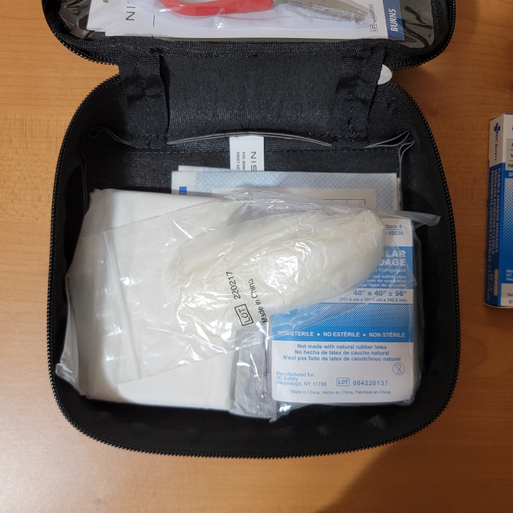 Nissan First Aid Kit - Picture 5 of 9